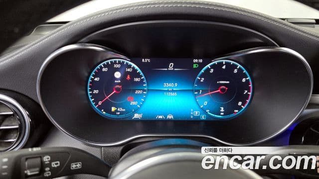 Mercedes-Benz GLC-Class 2021 — ფოტო 8/20