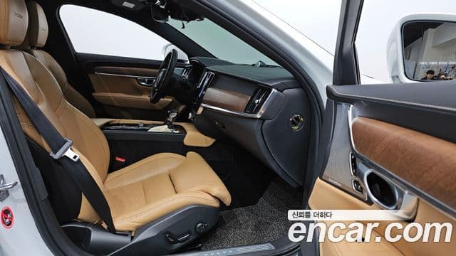 Volvo S90 2019 — ფოტო 10/20