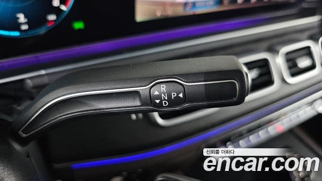 Mercedes-Benz GLS-Class 2023 — Фото 9/20