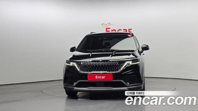 Kia Carnival 2023 — ფოტო 3/20