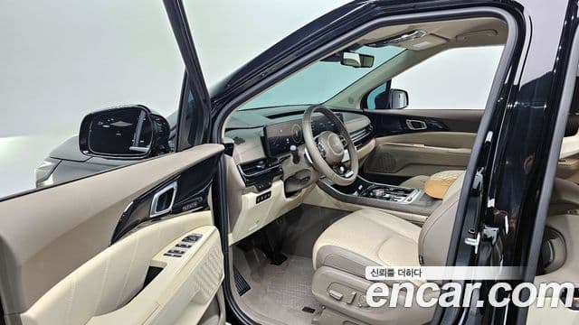 Kia Carnival 2024 — Şəkil 11/20