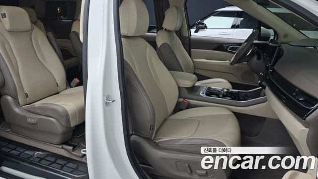 Kia Carnival 2024 — Şəkil 9/20