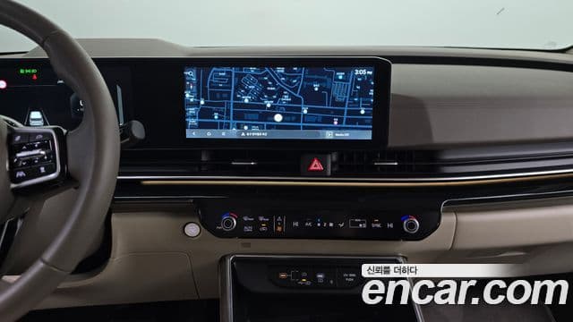 Kia Carnival 2024 — Şəkil 15/20