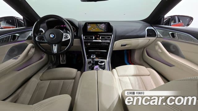 BMW 8 Series 2020 — ფოტო 7/20