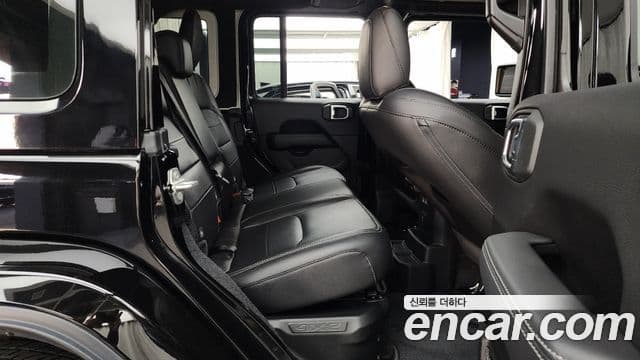 Jeep Wrangler 2022 — ფოტო 12/20
