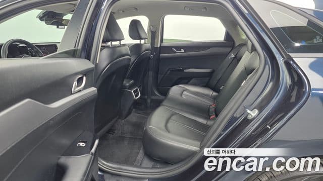 Kia K5 2020 — Photo 6/20