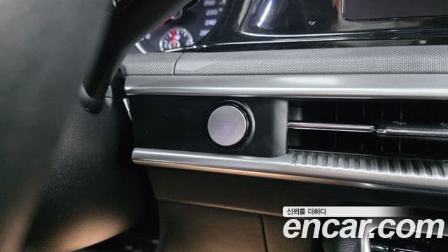 Kia K5 2020 — Photo 7/20