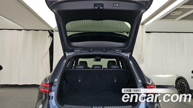 Genesis GV70 2021 — Şəkil 20/20