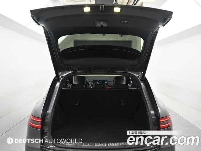 Genesis GV70 2021 — Photo 8/32