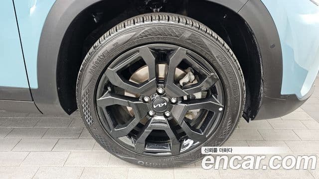 Kia Seltos 2022 — Şəkil 4/20