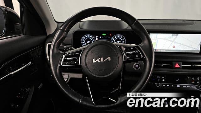 Kia Seltos 2022 — Şəkil 13/20