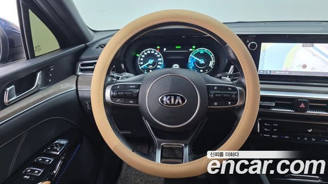 Kia K5 2020 — Şəkil 13/20