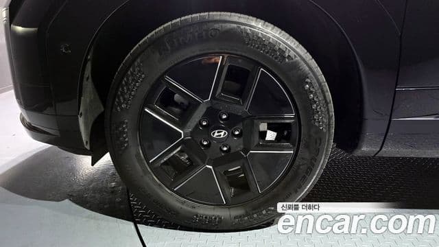Hyundai Santa Fe 2023 — Şəkil 5/20