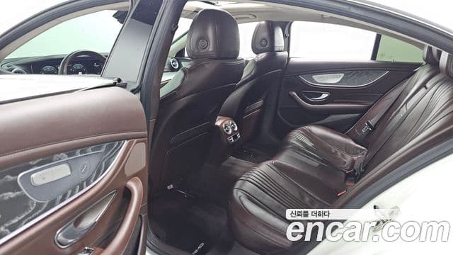 Mercedes-Benz CLS-Class 2020 — Фото 12/20