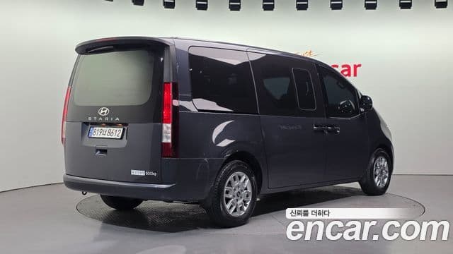 Hyundai Staria 2024 — Şəkil 2/20