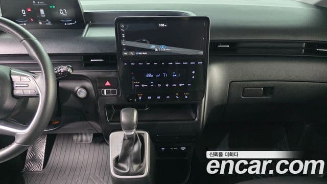 Hyundai Staria 2024 — Şəkil 15/20