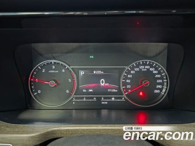 Kia Sorento 2020 — ფოტო 8/19