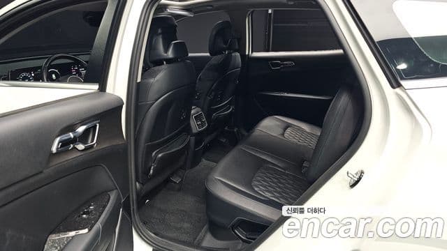 Kia Sportage 2021 — Şəkil 12/20