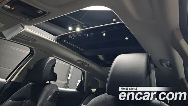 Kia Sportage 2021 — ფოტო 16/20