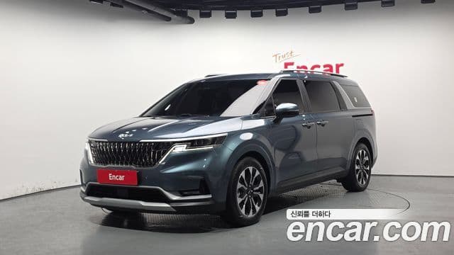 Kia Carnival 2022 — Фото 1/20