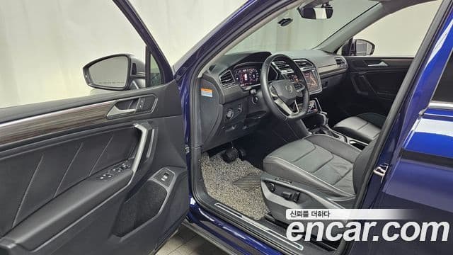 Volkswagen Tiguan Allspace 2022 — ფოტო 10/20
