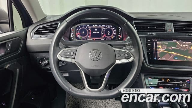 Volkswagen Tiguan Allspace 2022 — ფოტო 13/20