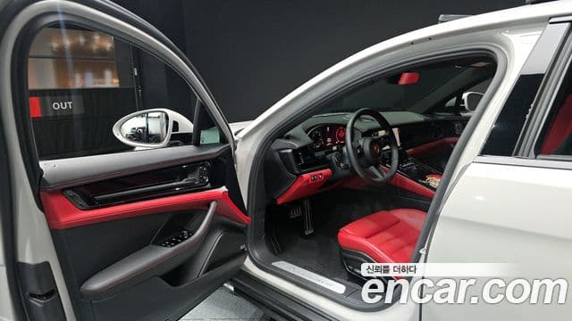 Porsche Panamera 2025 — Photo 1/20