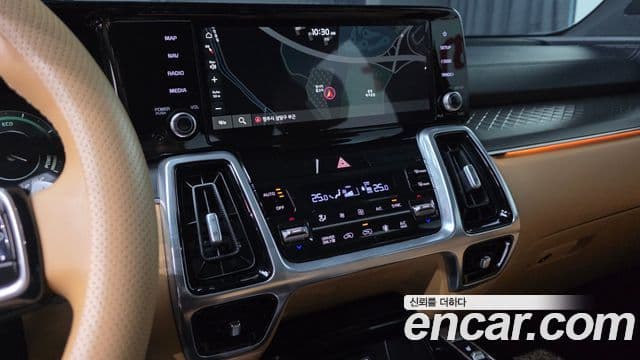 Kia Sorento 2020 — Şəkil 19/20