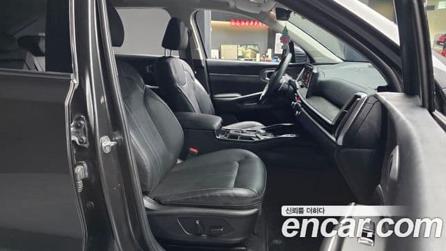 Kia Sorento 2023 — Şəkil 11/20