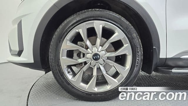 Kia Sorento 2020 — ფოტო 5/20