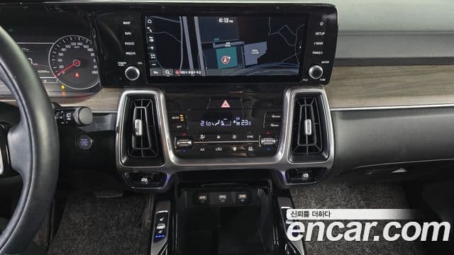 Kia Sorento 2020 — ფოტო 14/20