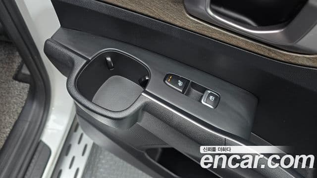 Kia Sorento 2020 — ფოტო 19/20