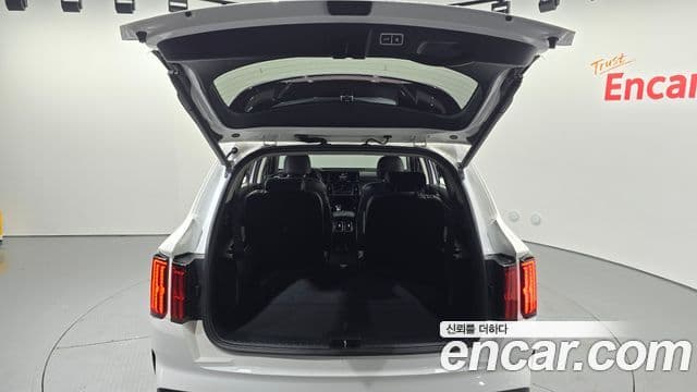 Kia Sorento 2020 — ფოტო 20/20