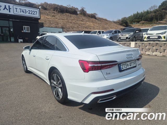 Audi A6 2022 — ფოტო 3/20