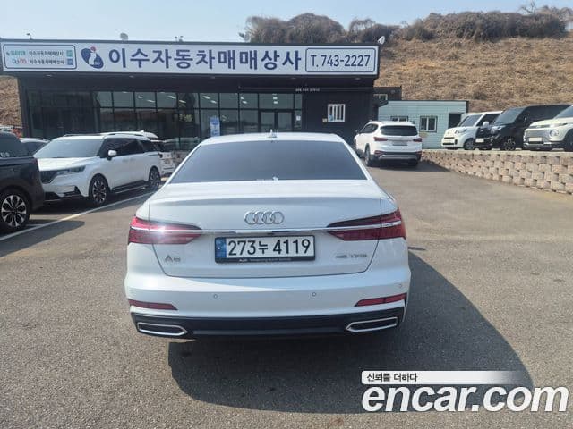 Audi A6 2022 — ფოტო 5/20