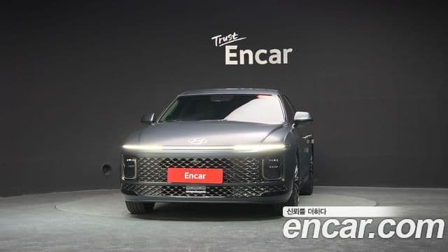 Hyundai Grandeur 2023 — ფოტო 2/20
