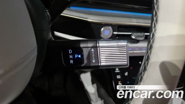 Hyundai Grandeur 2023 — ფოტო 7/20