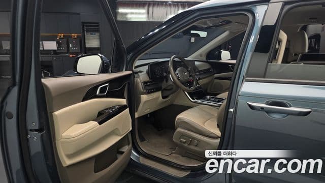 Kia Carnival 2021 — Şəkil 11/20