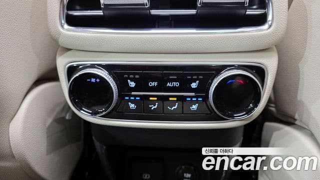 Genesis GV80 2022 — Şəkil 19/20