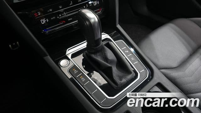 Volkswagen Arteon 2023 — Şəkil 9/20