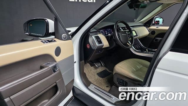 Land Rover Range Rover Sport 2018 — Photo 1/20