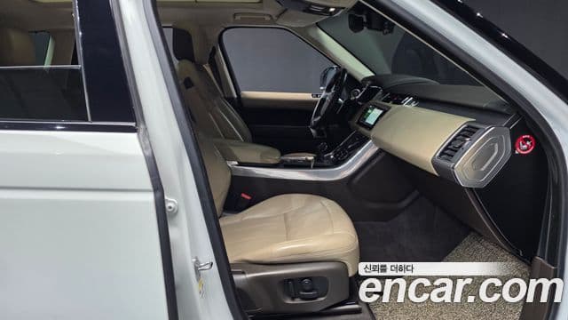 Land Rover Range Rover Sport 2018 — Photo 11/20
