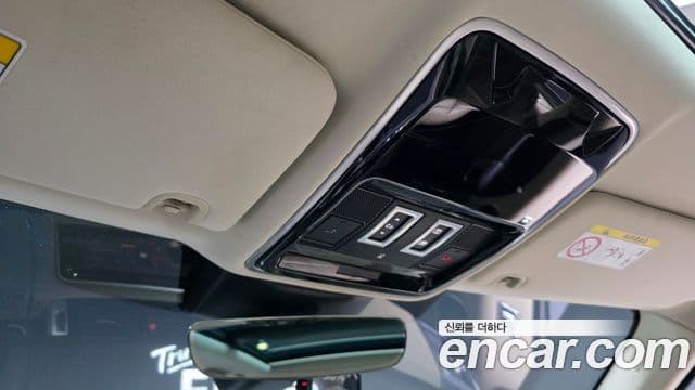 Land Rover Range Rover Sport 2018 — Photo 19/20