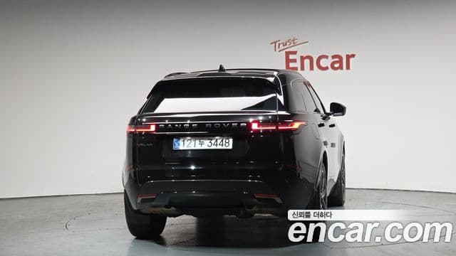 Land Rover Range Rover Velar 2024 — ფოტო 4/20
