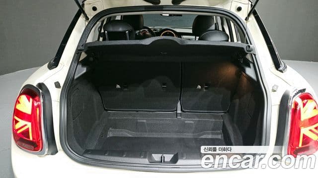 Mini Cooper 2019 — Şəkil 15/20