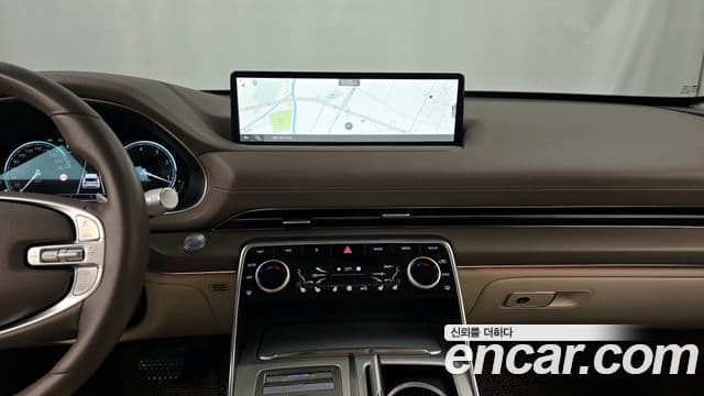 Genesis GV80 2023 — ფოტო 14/20