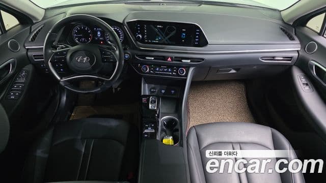 Hyundai Sonata 2021 — ფოტო 7/20