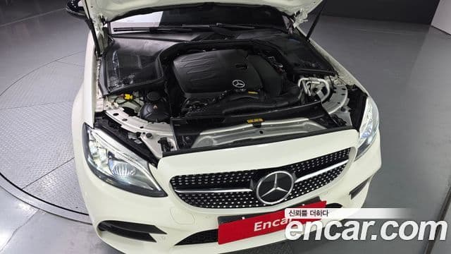 Mercedes-Benz C-Class 2023 — ფოტო 6/20
