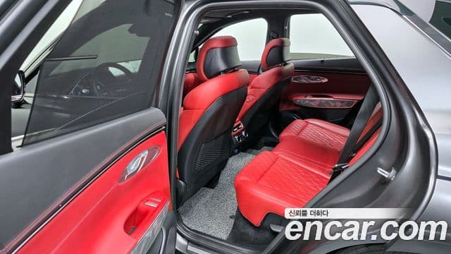Genesis GV70 2023 — Şəkil 12/20
