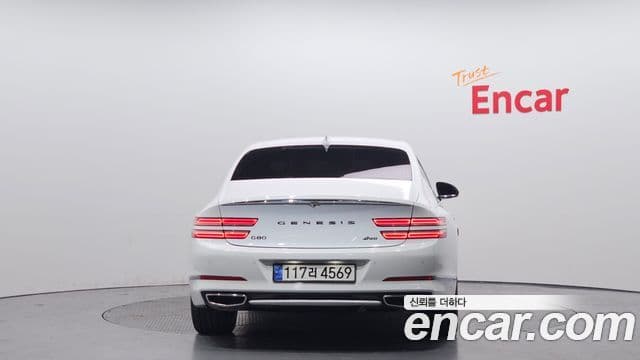 Genesis G80 2021 — ფოტო 16/20